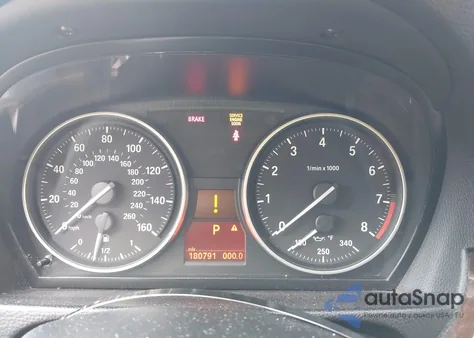 2011 BMW 335I z USA, uszkodzony, nr VIN WBAPM5C57BA745376